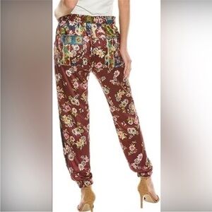 Johnny was Laurie Presley silk blend joggers XS